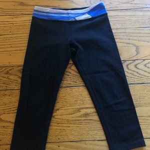 Size 14 Cropped Ivivva Girls Leggings